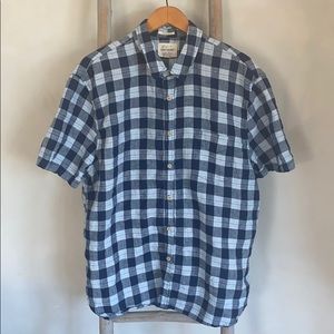 Men’s Lucky Brand shirt